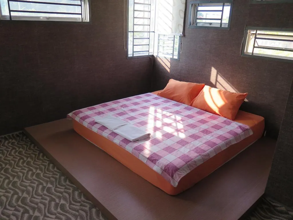Casa de Férias Private Jacuzzi Swimming Pool House Hotel Johor Bahru